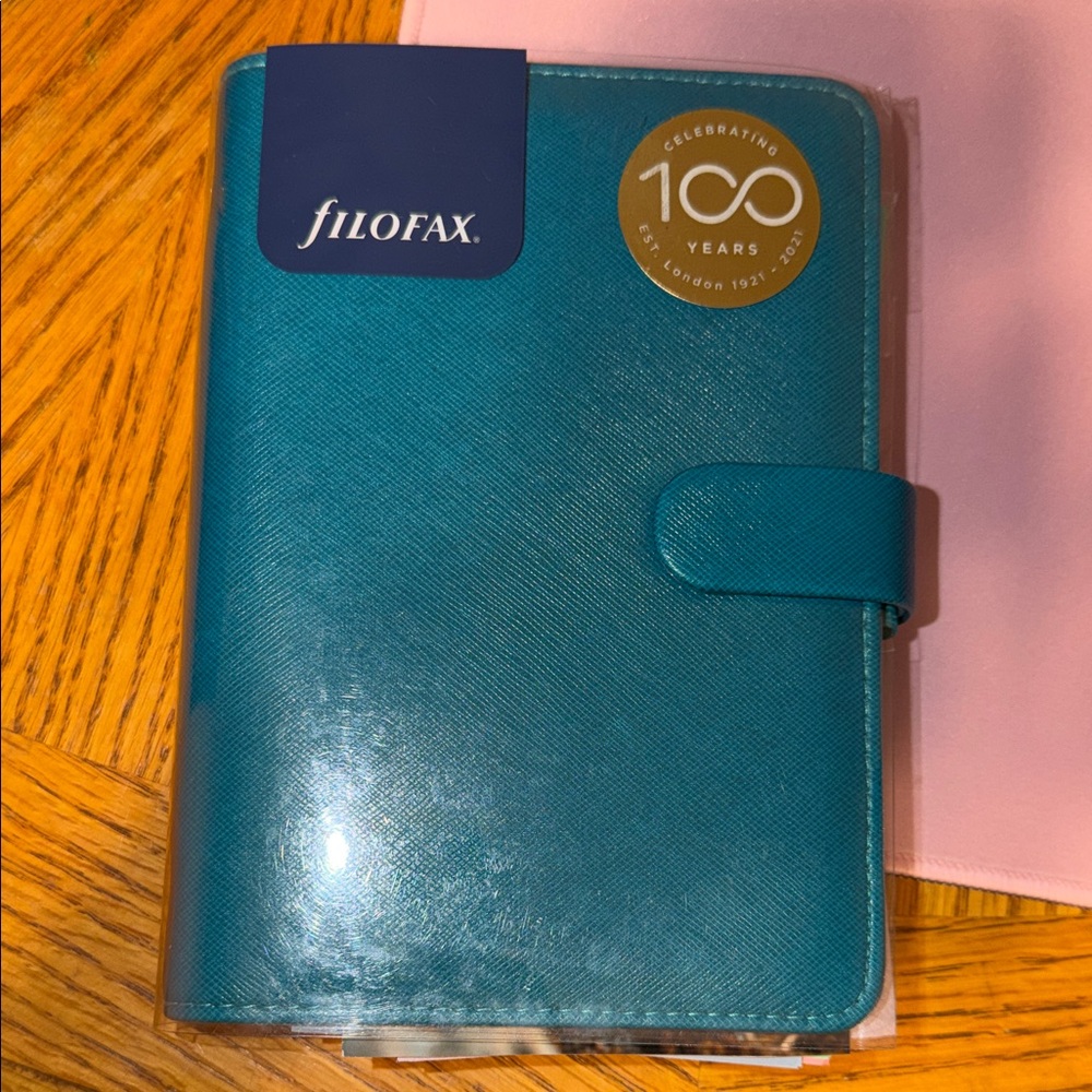 filoFAX Saffiano Personal Organizer Teal - Picture 9 of 10